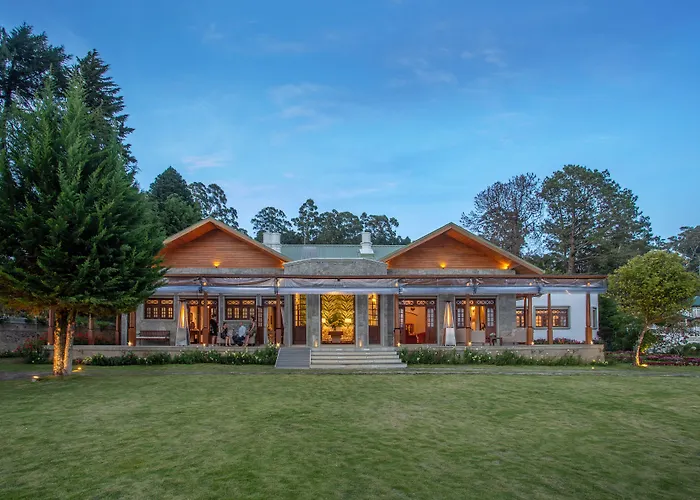 Hotel with view: W15 Lake Gregory